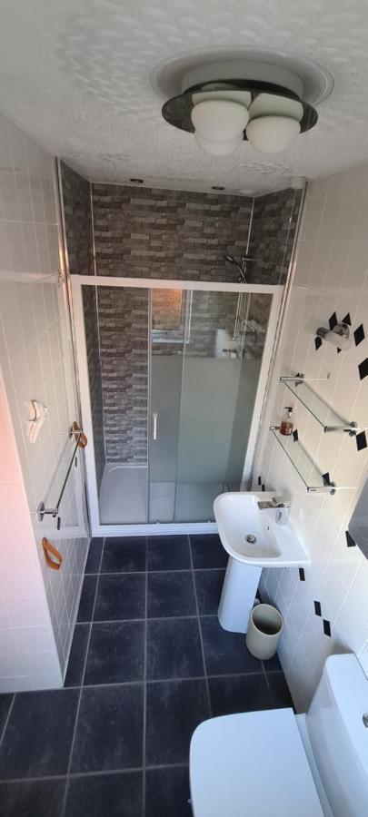 Plean Lowefield B&B מראה חיצוני תמונה
